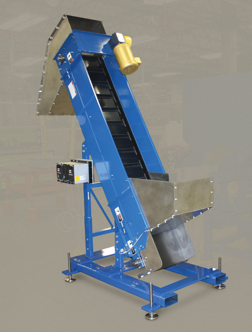 CleatedElevator Fortville Feeders - Cleated Elevator